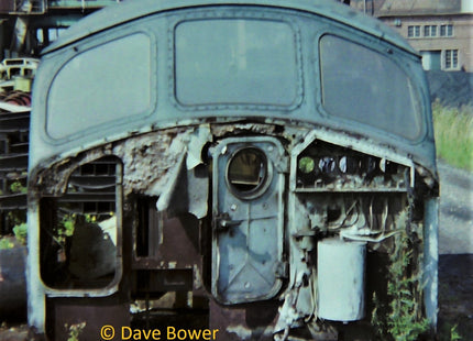 Detailed Scrap Class 44/45/46 Peak Cab With Rear Bulkhead - OO Gauge
