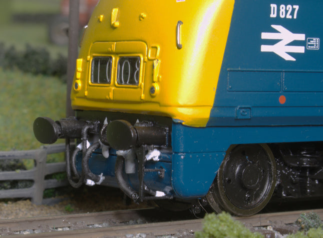 Detailed Pipes, Cables and Steps for a Class 42 Warship Locomotive - OO Gauge (SET 37)