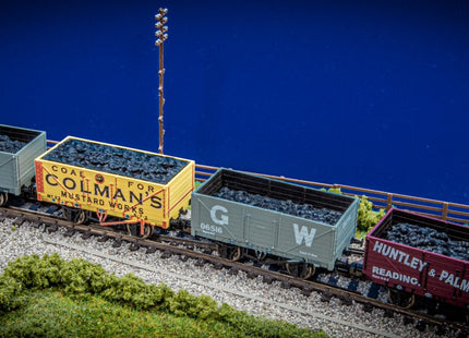 Wagon Loads for Peco TT:120 Scale 7-Plank Open Wagons - Pack of 4 (with height spacers)