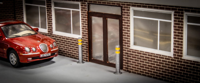 Stainless Steel Reflective Style Bollards - OO Gauge (Pack of 10)