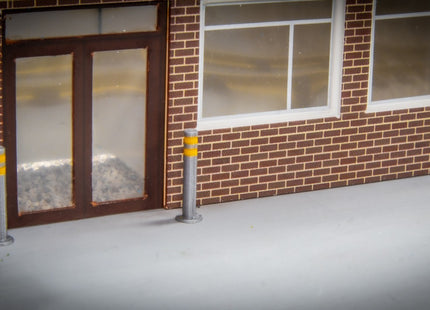 Stainless Steel Reflective Style Bollards - OO Gauge (Pack of 10)