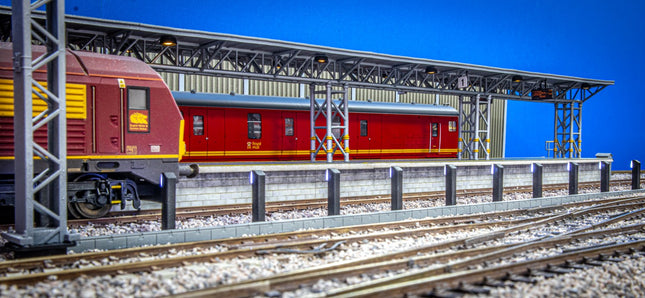 Bristol Parkway Royal Mail Depot and Platform Kit - OO Gauge