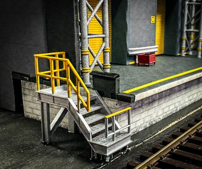 GRP Low Relief Trackside Platform Steps (Pre-Painted) - OO Gauge - (Pack of 2)