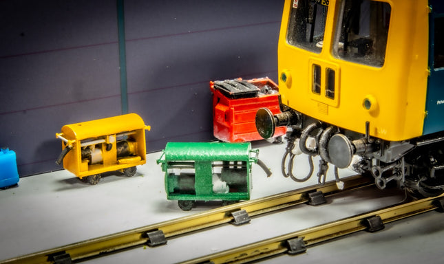 Vacuum Brake Test Trolley - OO Gauge (Pack of 2)