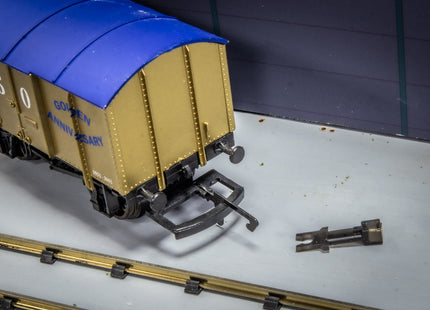 Hunt Magnetic Couplings ELITE - Close Couplings for Open End Clip Socket - OO Gauge
