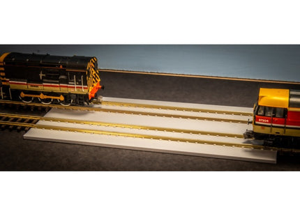 Depot Hardstanding - Double Track - N Gauge