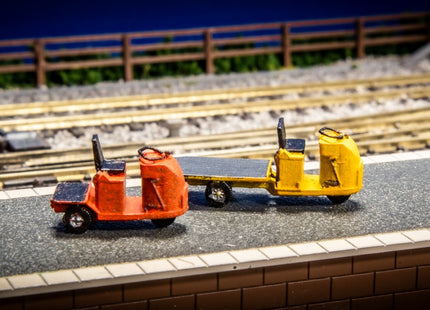 Workshop Electric Tugs - N Gauge (Pack of 2)
