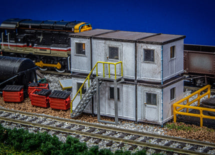 Portable Modular Stackable Buildings - Pack of 2 with Access Steps (N Gauge)