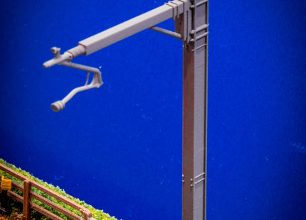 E9-1 - N Gauge OHLE SERIES 1 - Single Insulated Cantilever - Pack of 3 Masts