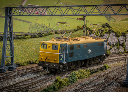 1500v DC OHLE A-Frame Type Structure Kit - 2 Masts with Tall 3-Track 180mm Span (SET E8-3)