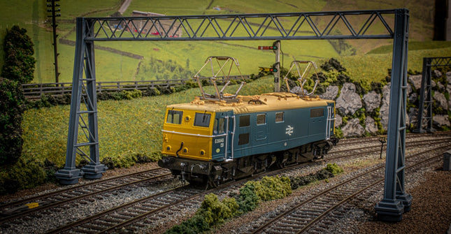1500v DC OHLE A-Frame Type Structure Kit - 2 Masts with Tall 3-Track 180mm Span (SET E8-3)