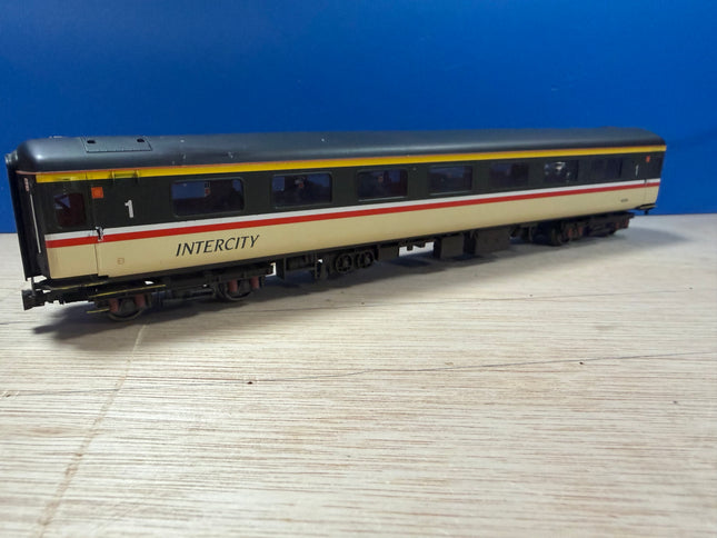 Hornby BR Executive MK2E Open First Coach R4617 3534