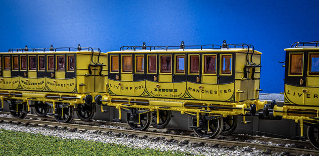 Hunt Magnetic Couplings ELITE Pack For Hornby L&MR Coaches/Wagons (5 Pairs)