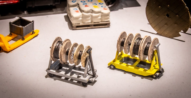 Cable Drums on Trolley - OO Gauge (Pack of 2)