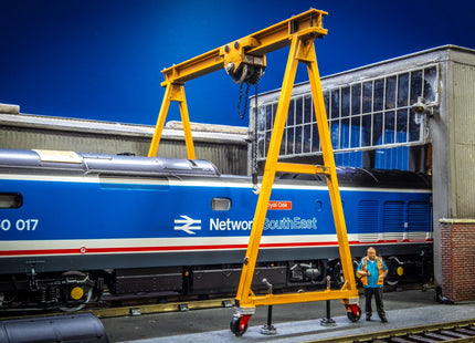 Workshop Maintenance Hoist (500kg) Kit - OO Gauge (Kit W40)