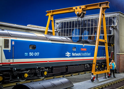 Workshop Maintenance Hoist (500kg) Kit - OO Gauge (Kit W40)