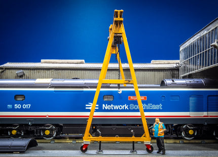 Workshop Maintenance Hoist (500kg) Kit - OO Gauge (Kit W40)
