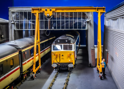 Workshop Maintenance Hoist (500kg) Kit - OO Gauge (Kit W40)