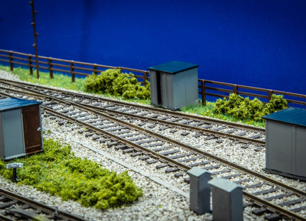 Small Concrete Lineside Huts - TT:120 Scale (Pack of 3)