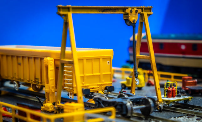 Workshop Maintenance Hoist (500kg) - N Gauge