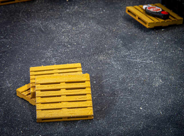 Wooden Pallets - HO Scale (1:87) - Pack of 10