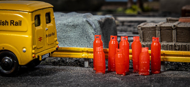 Gas Bottles - HO Scale (1:87) - Pack of 20