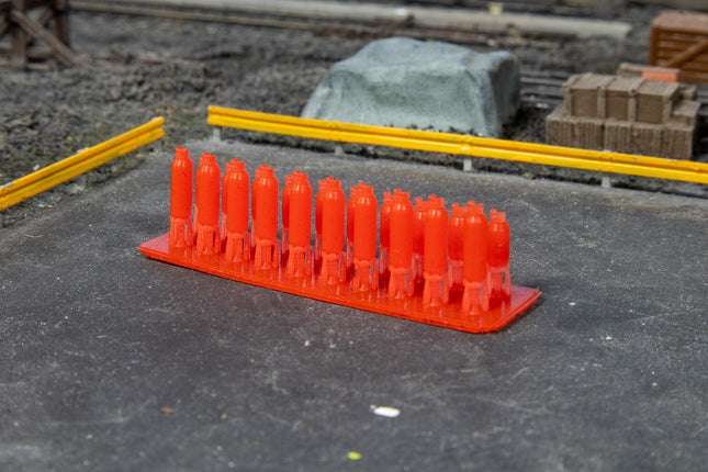 Gas Bottles - HO Scale (1:87) - Pack of 20