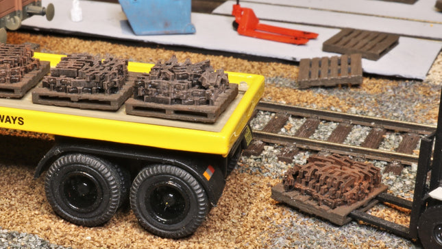 Detailed Pallets with Brake Blocks - HO Scale (1:87) - Pack of 6
