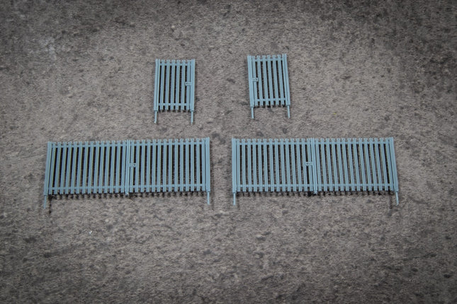 Palisade Fencing - Gates Pack of 4 (2 large - 2 small) - HO Scale (1:87)