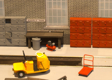 Workshop Lockers - TT:120 Scale (Pack of 4)