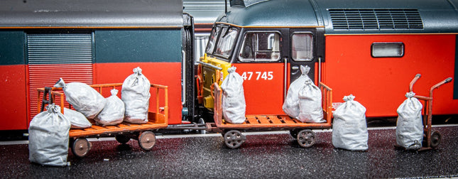 Mail Bags - HO Scale (1:87) - Pack of 14