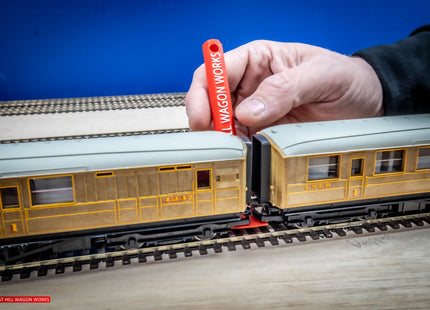 Tension Lock Uncoupler (OO Gauge)