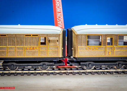 Tension Lock Uncoupler (OO Gauge)