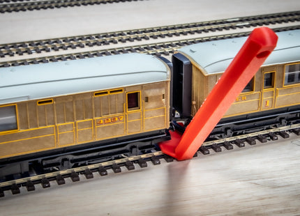 Tension Lock Uncoupler (OO Gauge)