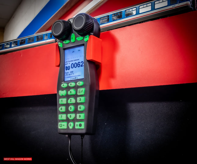 Controller Handset Caddy-Mate 4 for Digitrax DT602