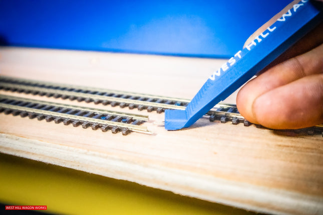 Extended Rail Joiner Mate - N Gauge - Handy Track Laying Accessory Tool
