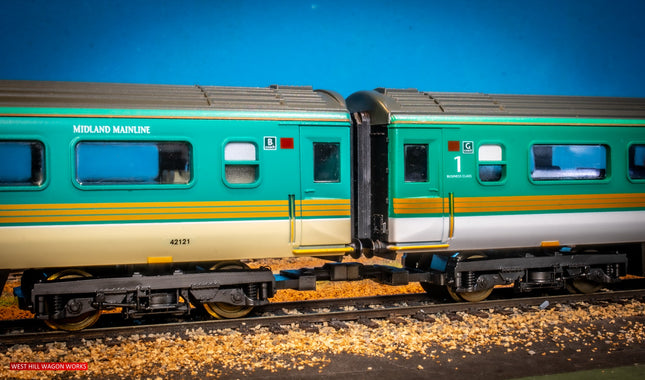 Hunt Magnetic Couplings ELITE - Close Couplings for Lima Mk3 Coaches with Moulded Couplings - OO Gauge (MC9b)