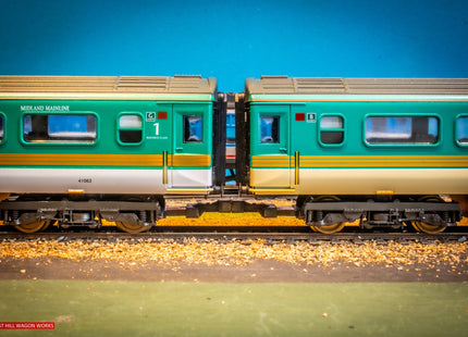 Hunt Magnetic Couplings ELITE - Intermediate Couplings for Lima Mk3 Coaches with Moulded Couplings - OO Gauge (MC10b)