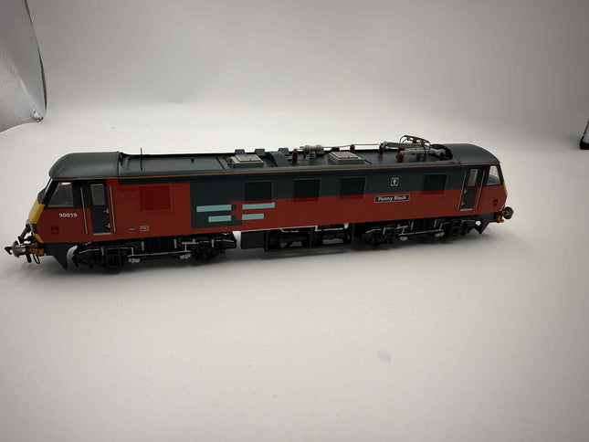 Bachmann Class 90 - 90019 "Penny Black" - Rail Express Livery - DCC Sound Fitted