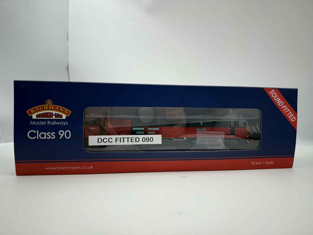 Bachmann Class 90 - 90019 "Penny Black" - Rail Express Livery - DCC Sound Fitted
