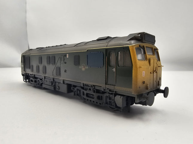 Bachmann Class 25/0 25043 BR Green Full Yellow Ends - DCC ZIMO Sound Fitted