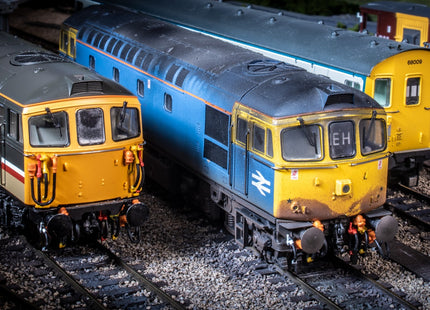 Detailed Pipes and Cables for a Class 33 Locomotive - OO Gauge (SET 24)