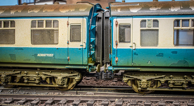Hunt Magnetic Couplings ELITE **BUCKEYE** - Mk1/Mk2/Pullman Stepped Close Coupling - Couplings for NEM Sockets - OO Gauge