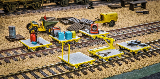 Engineers Trolleys - OO Gauge (Pack of 6)
