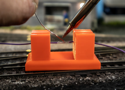Solder Mate - Handy Soldering Accessory
