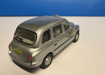 OO Gauge - TX4 Taxi Dial A Cab - Oxford 1/76 Scale