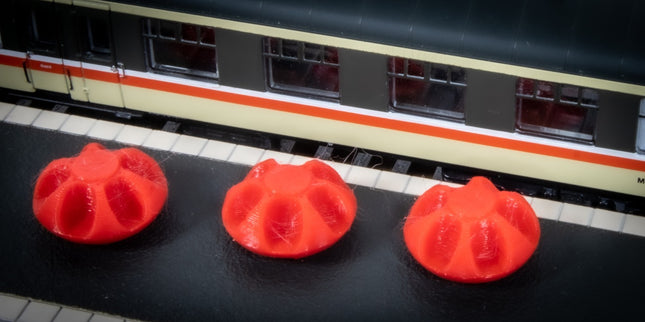Station Seat Pods 1970s-2000s - N Gauge (Pack of 3)