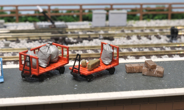 Platform Mail Trolleys - N Gauge (Pack of 6)
