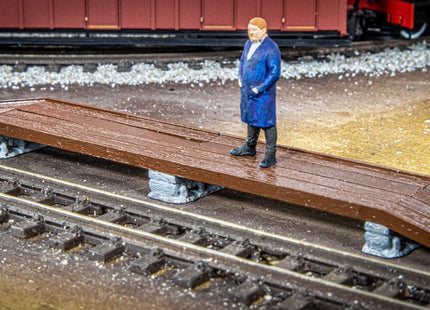 Wooden Halt (009 Gauge)