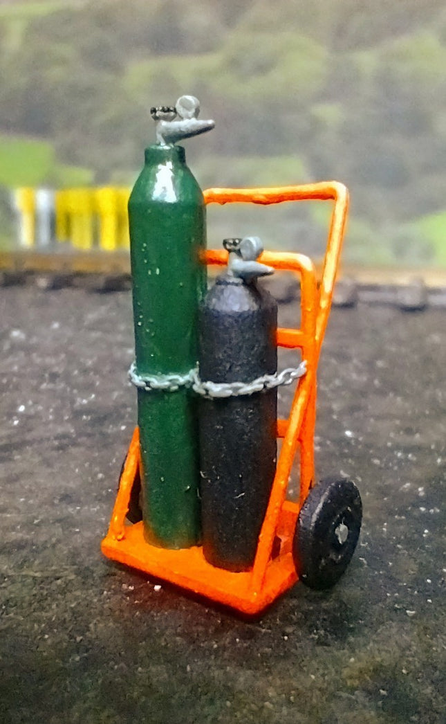 Welder Bottle Trolley - N Gauge